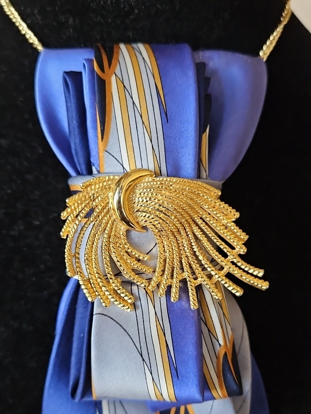 Farentino Ferre Upcycled Silk Necktie Necklace with Gold Ornate Accents - Picture 3 of 5